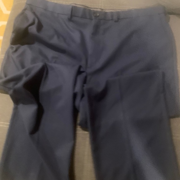 Haggar golf pants - Picture 1 of 2
